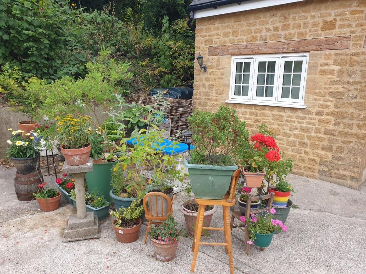 Traditional Coach House In Rural Private Estate. Yeovil Exterior foto